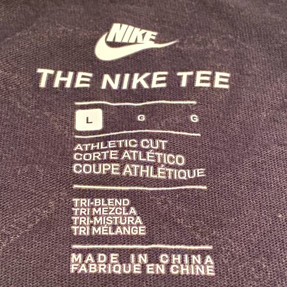 Nike Short Sleeve Air Max Shirt Men's Size Large - Picture 6 of 9